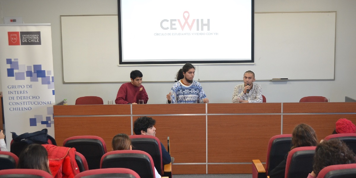 Grupo de alumnos de Derecho aborda temáticas de educación sexual y ecología