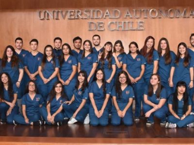 Así vivieron su Investidura los estudiantes de Kinesiología