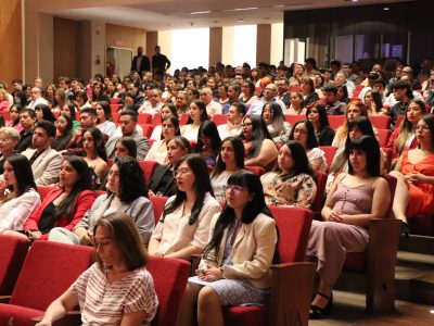 Carrera de Psicología en Santiago realizó por primera vez ceremonias de investiduras