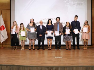 Dirección Académica realizó ceremonia de entrega de Certificación a estudiantes Tutores y Ayudantes