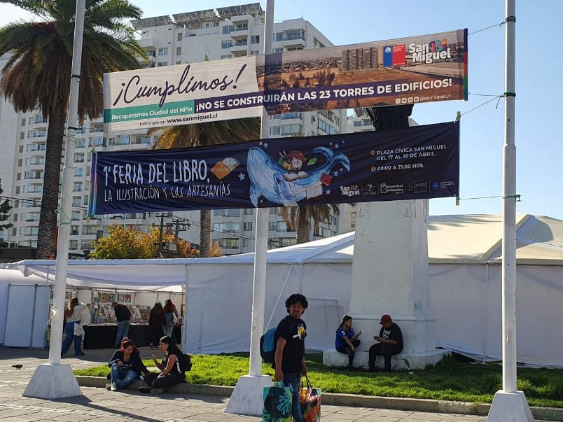 Universidad Autónoma de Chile participa de la “1° Feria de Libro, la Ilustración y las Artesanías de San Miguel”