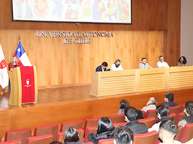Carrera de Administración Pública realizó Seminario que abordó los desafíos del Acuerdo de Escazú para el Estado chileno 