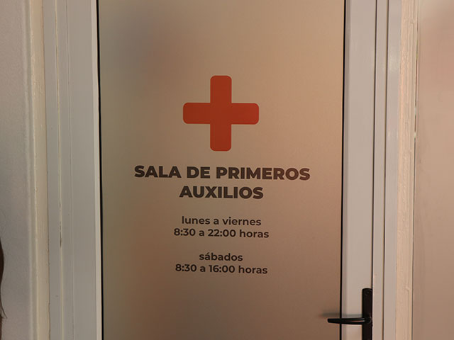 Sede Santiago inauguró Salas de Primeros Auxilios en sus Campus El Llano Subercaseaux y Providencia