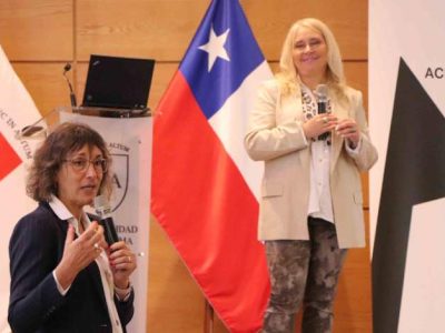 Universidad Autónoma de Chile albergó una nueva jornada del “Ciclo de Charlas de Economía Creativa”
