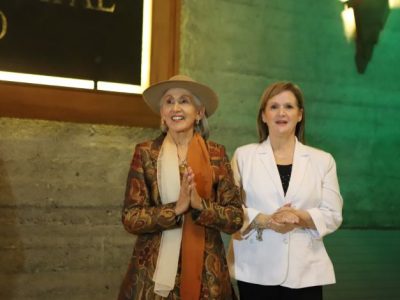 Exposición «El Arte se viste a la moda»: resaltó trayectoria de Nivia González y Olga Muñoz