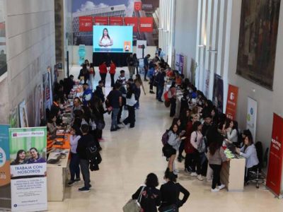Universidad Autónoma de Chile y Municipalidad de Providencia preparan la VII Edición de la Feria Punto Empleo