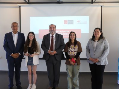 Universidad Autónoma concluye el trabajo de las comisiones de autoevaluación con ceremonia de reconocimiento a sus integrantes de la Sede Temuco