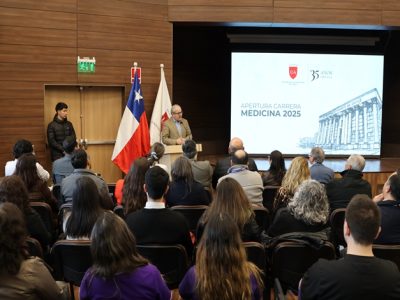 Universidad Autónoma de Chile en Temuco lanza la carrera de Medicina 2025 con destacada conferencia