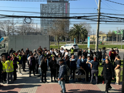 Trabajadores de Edificio CIS Santiago realizaron Simulacro de Evacuación  