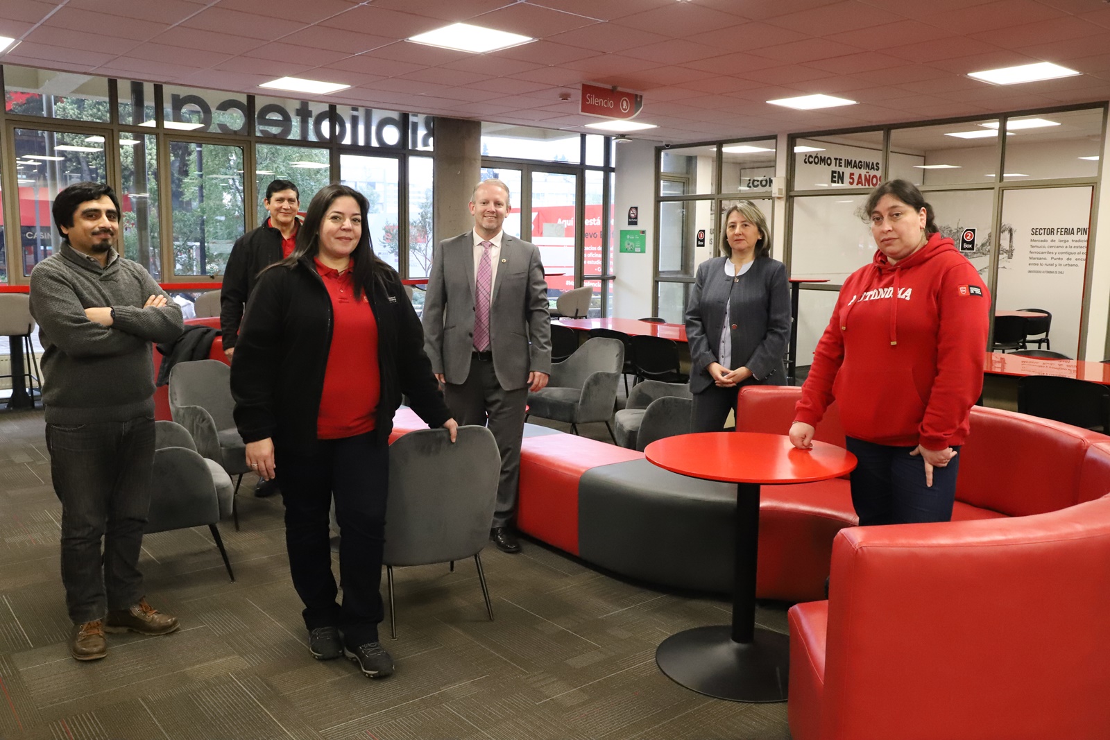 FOTO inauguracion nuevos espacios biblioteca 6