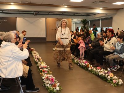 Con una Expo  Moda el Centro Diurno y Referencial Gülamtun celebró su Sexto Aniversario en la U. Autónoma de Chile