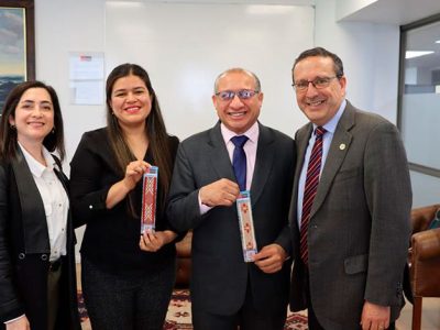 Rector de la  Universidad Estatal Península de Santa Elena de Ecuador visitó la Universidad Autónoma de Chile