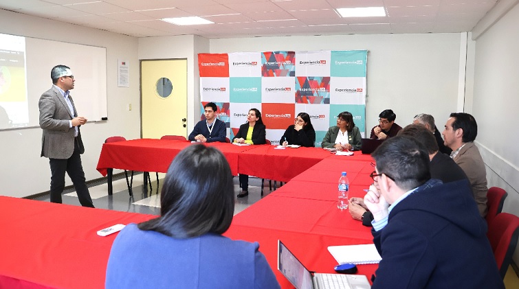 Mesa de Salud Mental impulsa iniciativas para el bienestar de estudiantes en campos clínicos