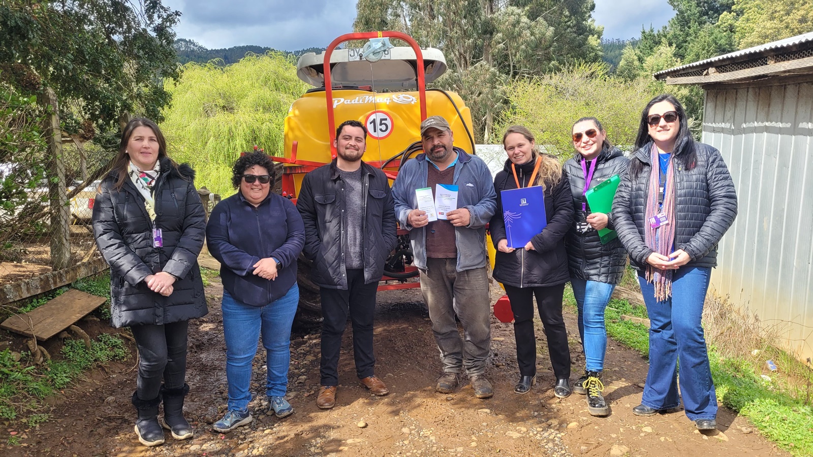 FOTO satisfaccion de los beneficiarios en programa del gore