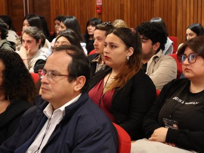 Con gran concurrencia de profesores se desarrolló el segundo congreso "Puentes entre la Escuela y la Universidad”