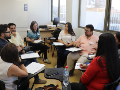 Clínicas Psicológicas Universitarias avanzan en la segunda jornada del programa “Crecer en Red” 