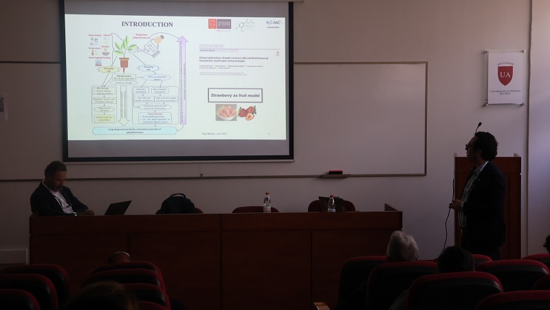 Universidad Autónoma Reúne a Líderes Científicos en Agroindustria Sostenible