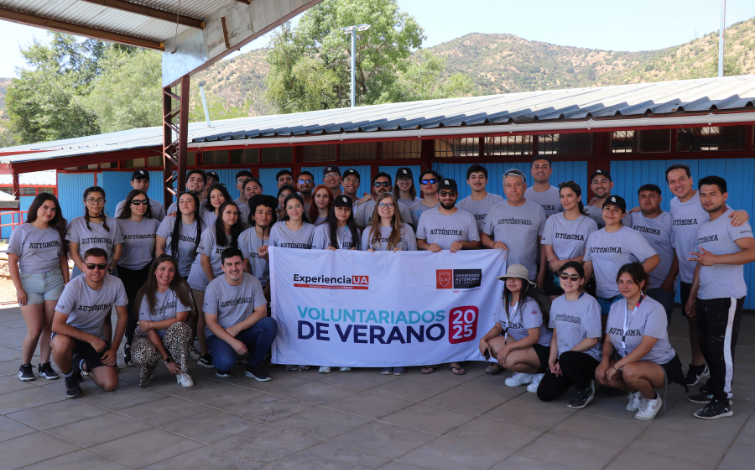 Estudiantes de Sede Santiago participaron en la III° Versión de los Voluntariados de Verano en San Vicente de Tagua Tagua 