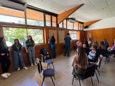 Proyecto "Cuidando a Quienes Cuidan" realiza cierre del programa en Municipalidad de Pirque 